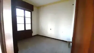 Piso en venta en Avenida de los Capuchinos, 3