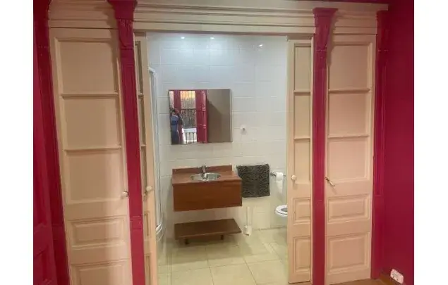 Rent a room of 120 m² in Barcelona