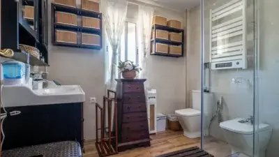Casa adosada en Belicena cerca del Centro Guadalinfo
