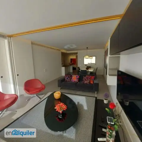Piso Reformado en Recoletos Madrid 3 Dormitorios 3 Baños Garaje Amueblado