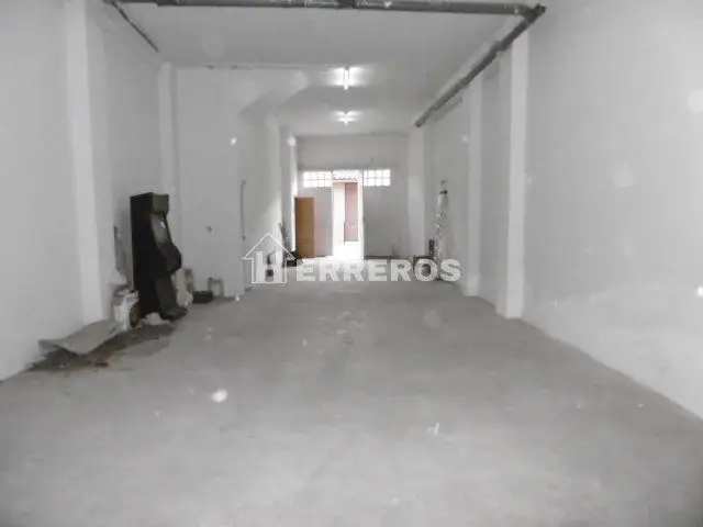 Venta Local comercial en Cenicero - Ref: 17104