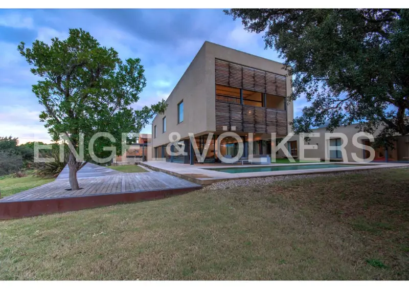 Villa de Lujo en Golf Peralada