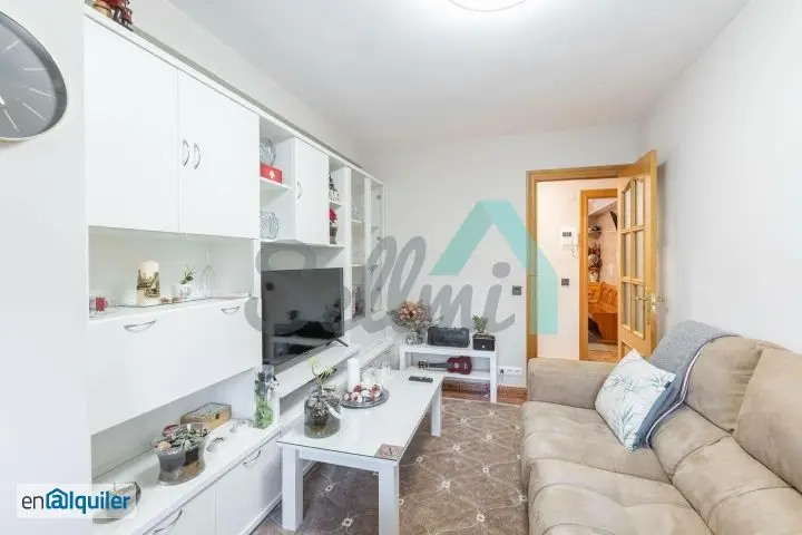 Piso en Alquiler Gijon 81m2 3 Dormitorios 1 Baño Garaje