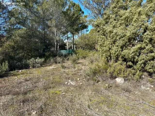 Parcela 1100m² en Urbanización Nueva Sierra Altomira