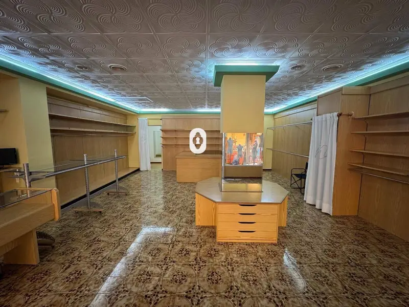 Local Comercial en Alquiler en Inca - Oportunidad en Zona de Paso
