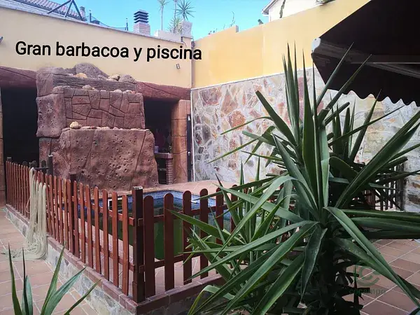 Casa Independiente en Tarragona con Piscina y Barbacoa