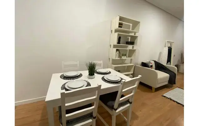Habitacion Madrid Calle Rafael Calvo Estancia Media Larga