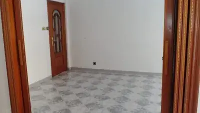 Apartamento en Alquiler en Novelda 3 Dormitorios 103m2