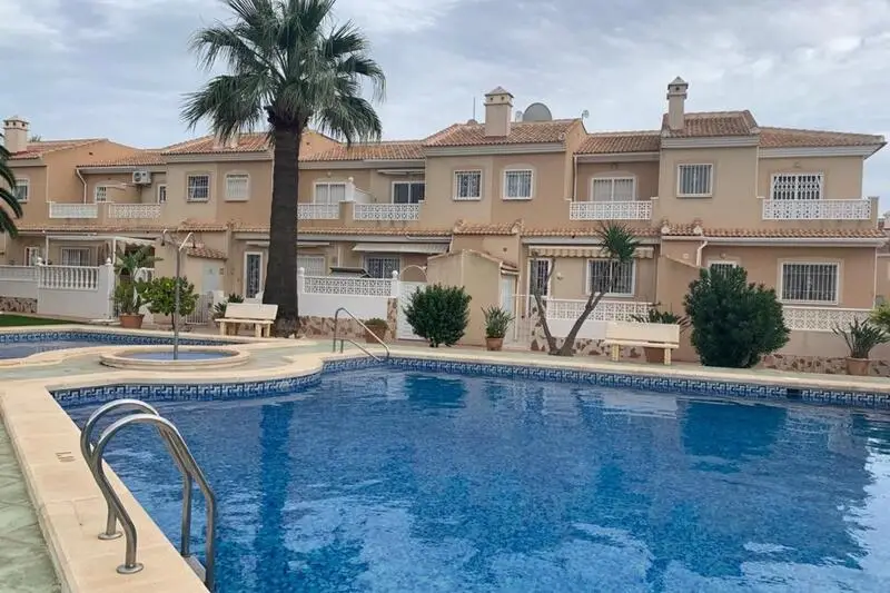 Adosado 2 Dormitorios Ciudad Quesada Piscina Comunitaria