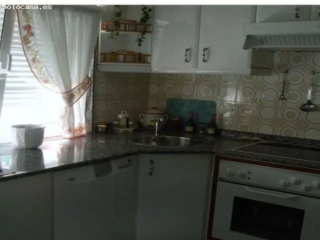 Casa Rural en Soto del Barco: Vivir o Alquilar con Licencia Turistica