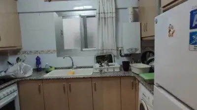 Piso en venta en Carrer de Bernat i Baldoví