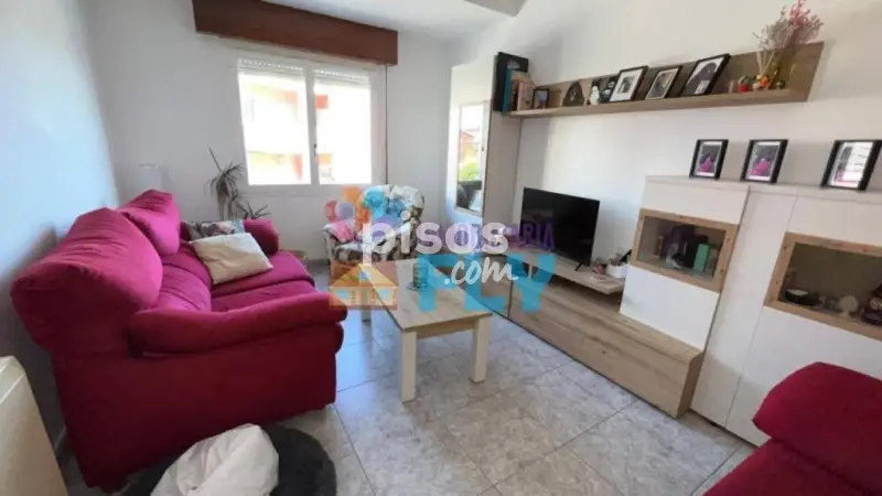 Piso en Venta Barbad	ás 3 Habitaciones 1 Ba				ño Exterior Luminoso