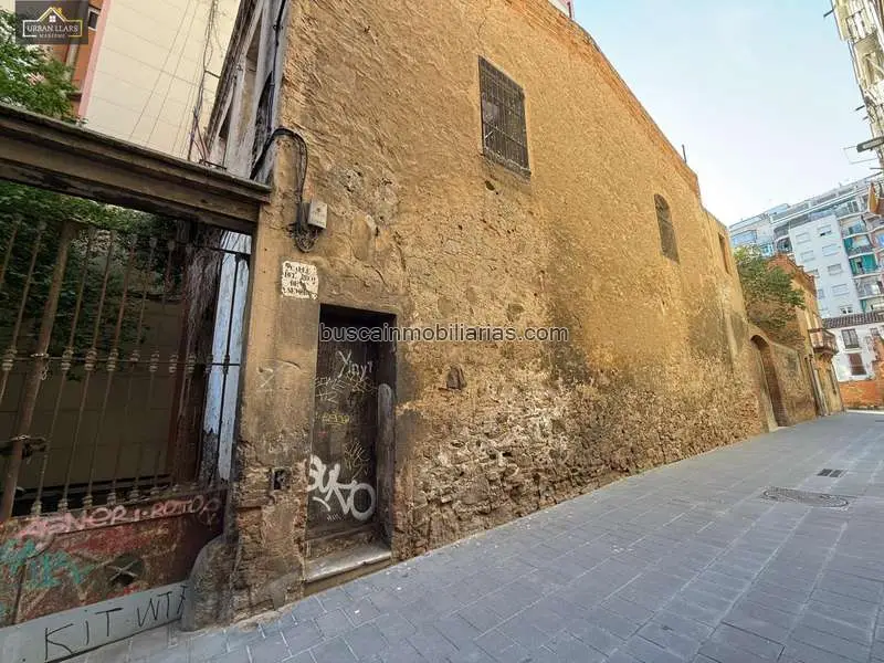 Parcela Rustica en Venta en Barcelona - Oportunidad en el Clot