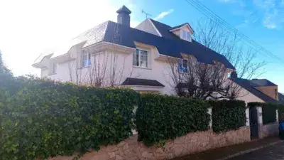 Chalet en venta en Calle Malvavisco