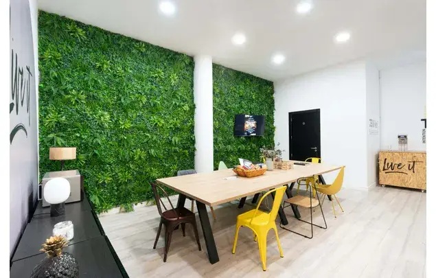 Habitaci
ón 82m
² Barcelona Estancia Media Larga
