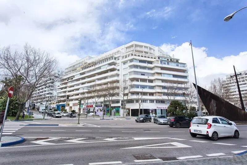 Local Comercial 412m2 Marbella Centro Cerca Playa