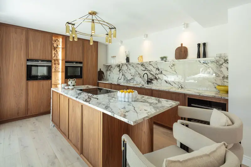 Villa de Lujo 5 Dormitorios Nueva Andalucía Marbella