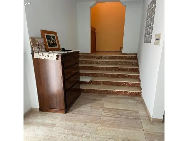 Chalet Adosado en Santo Domingo 2 plantas 4 dormitorios adaptado silla ruedas