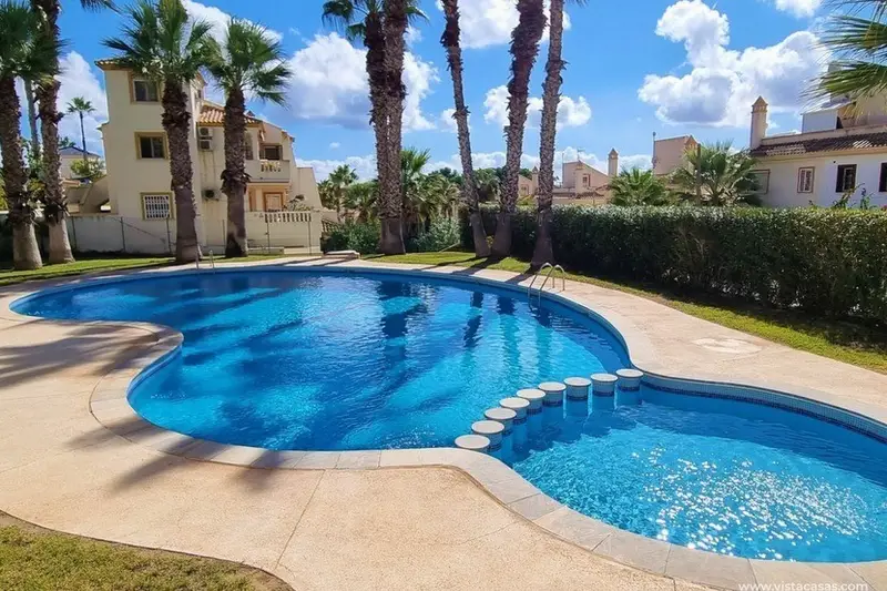 Apartamento 2 Dormitorios Villamartin