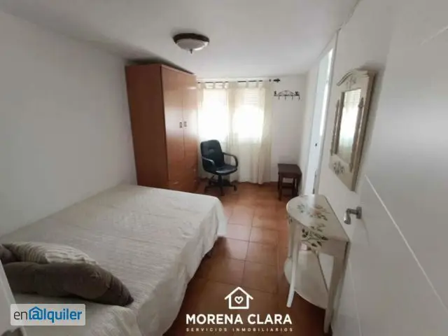 Atico en Cabra Centro - Amueblado - Terraza Privada