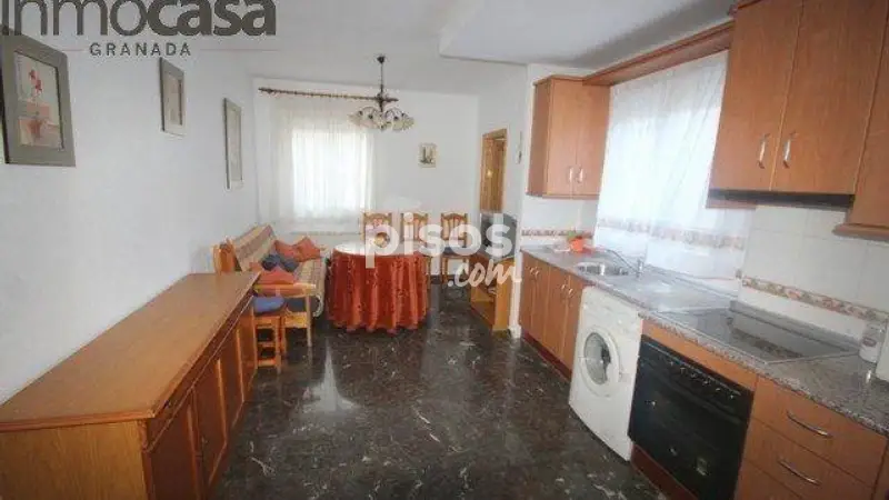 Apartamento Amueblado en Armilla Centro Junto Metropolitano