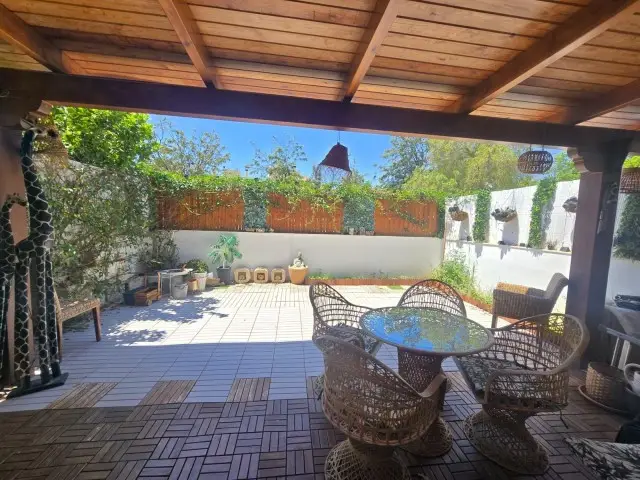 Piso de 2 Dormitorios en venta El Pinillo, España