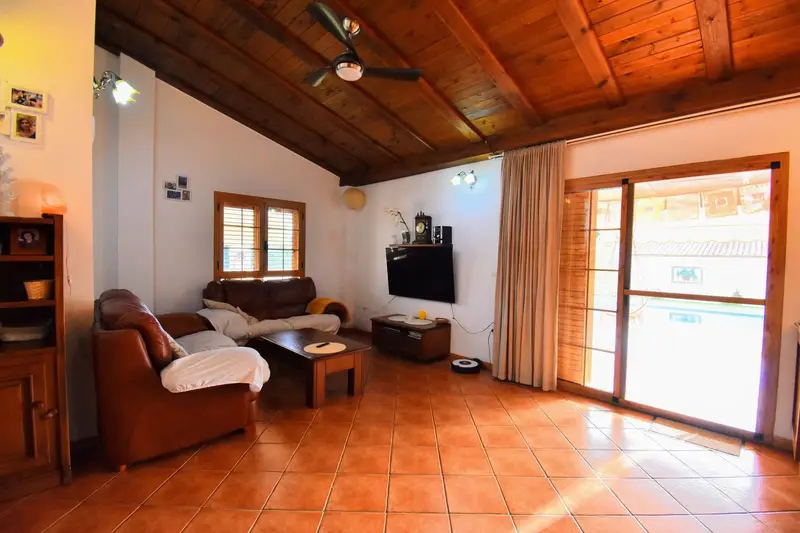 Chalet en Venta Carcaixent Valencia 3 Dormitorios 2 Baños