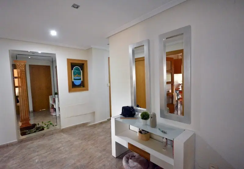 Piso de 3 Dormitorios en venta Rojales, España