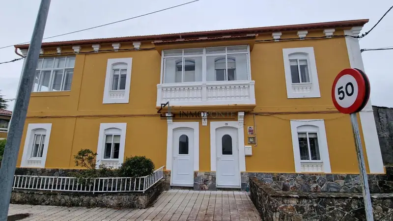 Casa Rural con Amplio Terreno en Venta Forcarei