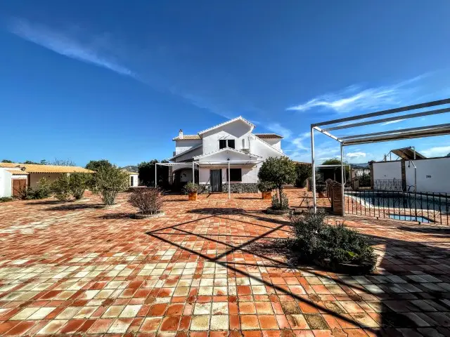 Casa Rural con Piscina 6 Dormitorios Olvera