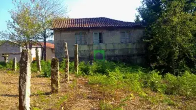 Casa en venta en Amoeiro