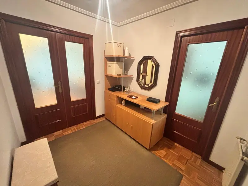 Venta Piso 3 Habitaciones Lugones Pola de Siero