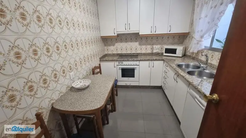 Alquiler Piso 3 Dormitorios Cerca Playa Caneliñas Sanxenxo