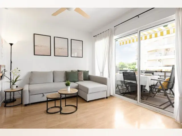 Apartamento 1 Dormitorio Alquiler Torremolinos Playa Piscina Wifi