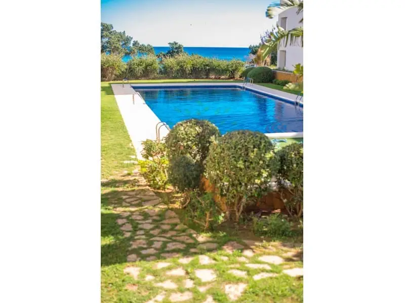 Apartamento con vistas al mar en venta Sa Caleta Santa Eulalia Ibiza