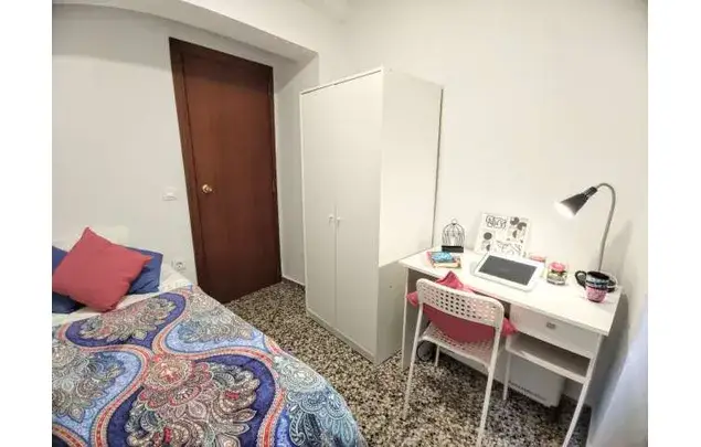 Alquiler Habitaciones 100m2 Montcada Moncada