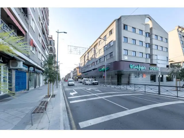 Traspaso de Estanco en Granada Centro - Oportunidad de Negocio