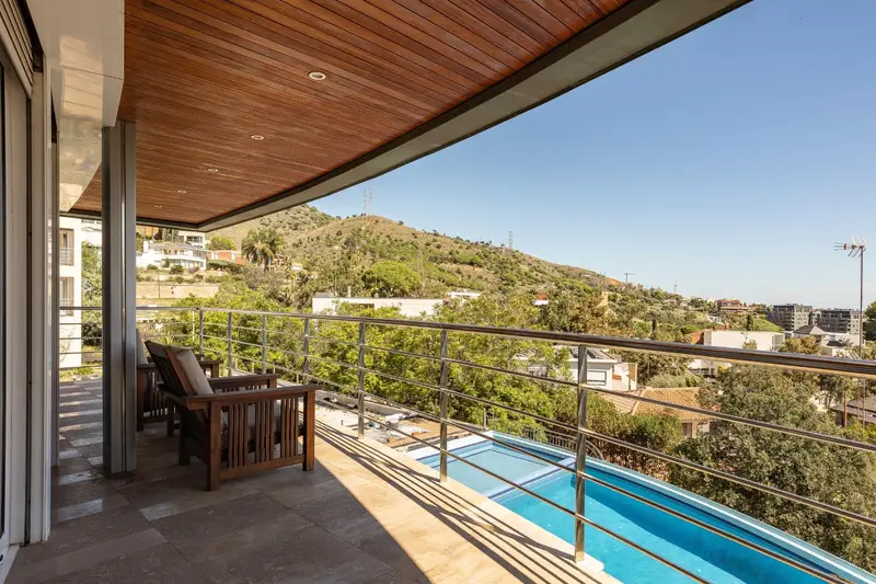 Villa de Lujo en Ciutat Diagonal Esplugues de Llobregat