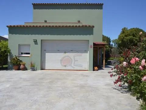 Casa Villa 4 Dormitorios Mont Ras