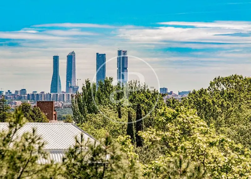 Casa en Majadahonda con Jardin y 3 Dormitorios