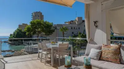Atico en venta en Cas Catala frente al mar