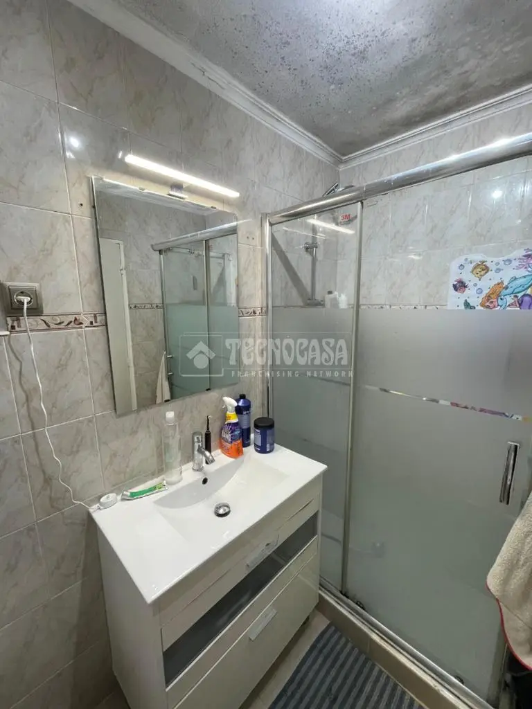 Piso en Venta Pino Montano Los Oficios 3 Dormitorios