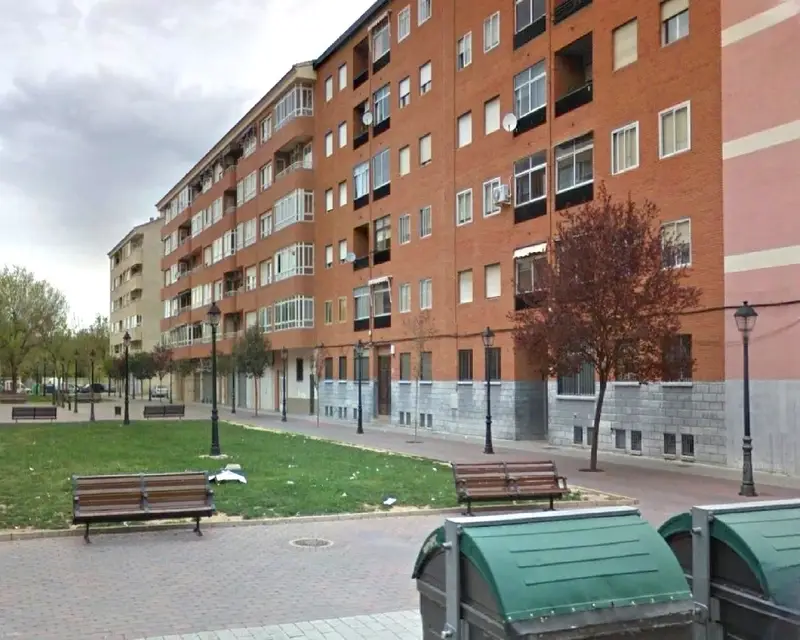 Piso 95m2 4 habitaciones 3 baños Albacete