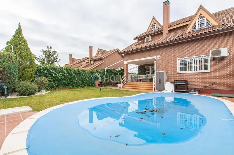 Chalet en Rivas Vaciamadrid con Piscina y Parcela