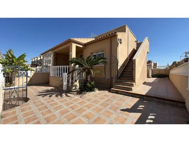 Bungalow en Venta Orihuela Costa Cerca de la Playa