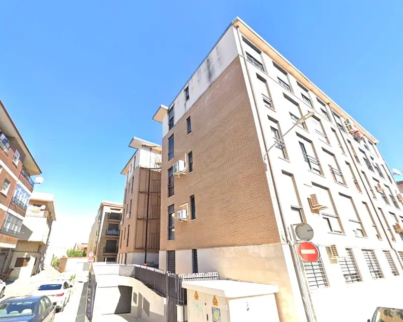 Piso 111 m² 4 habitaciones 2 baños Ocaña