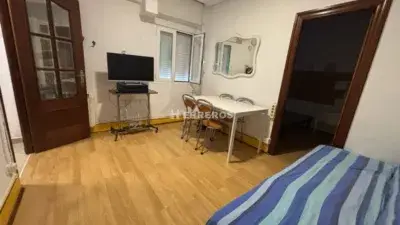Apartamento en venta en Calle de las Escuelas Pías