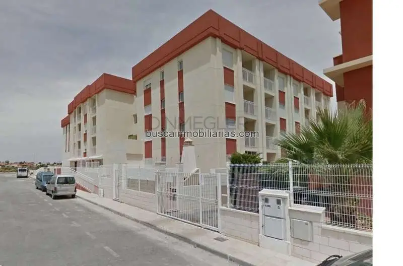 Áticos en Venta Orihuela Costa: Solárium Privado y Piscina