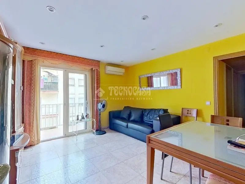 Piso en venta en Sant Ramon Cerdanyola del Vallès 81m² 3 habitaciones