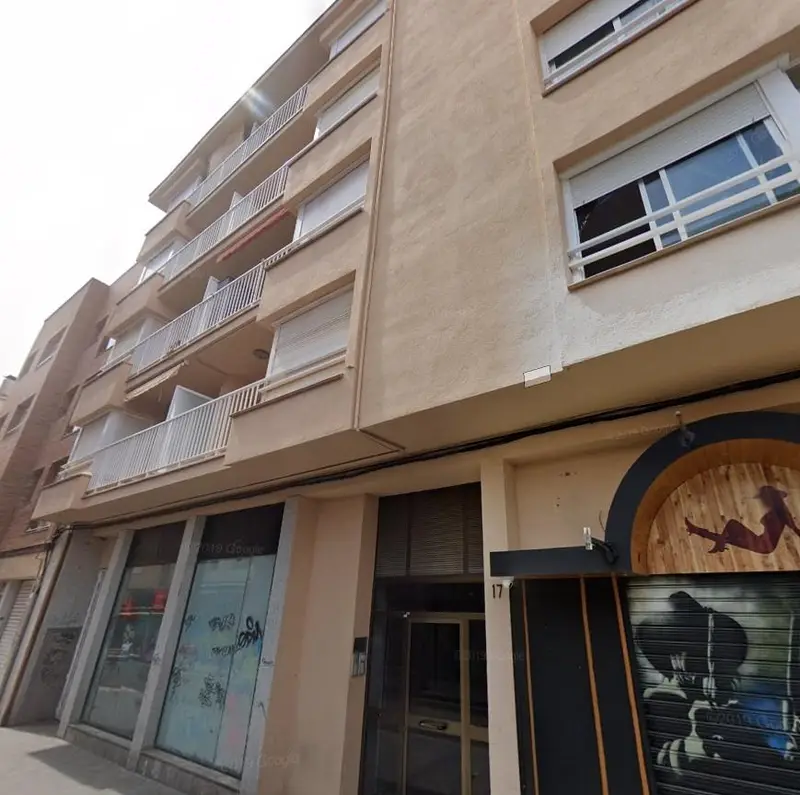 Apartamento en Calafell Playa 3 habitaciones 2 dobles terraza ascensor
